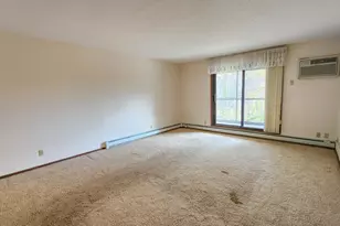 11160 Anderson Lakes Pkwy, Eden Prairie, MN 55344 - Photo 16