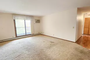 11160 Anderson Lakes Pkwy, Eden Prairie, MN 55344 - Photo 22