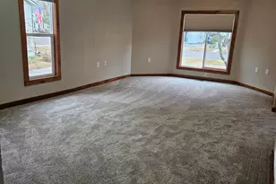 705 N 6th St, Brainerd, MN 56401 - Photo 16