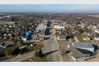 450 Engel Drive, Kenyon, MN 55946 - Photo 6