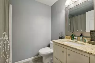 6105 Lincoln Dr, Edina, MN 55436 - Photo 12