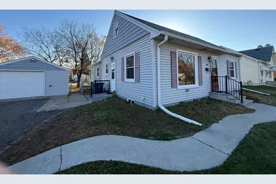 5840 Pennsylvania Avenue N, Crystal, MN 55428 - Photo 1