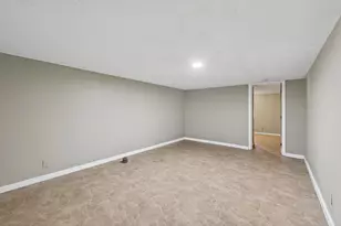 380 74th Ave NE, Fridley, MN 55432 - Photo 18