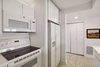 1920 S 1st Street #2001, Minneapolis, MN 55454 - Photo 10