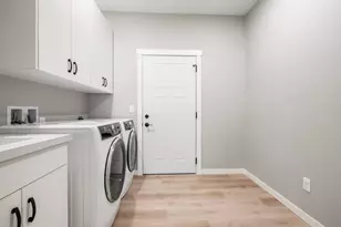 676 Voyager Dr, Alexandria, MN 56308 - Photo 16