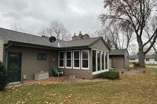 508 S 4th St, Olivia, MN 56277 - Photo 4