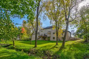 679 Marie Ave W, Mendota Heights, MN 55118 - Photo 6