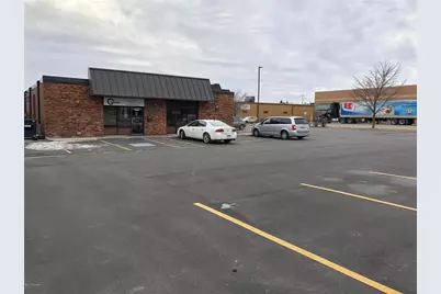 130 Willmar Avenue SE #4, Willmar, MN 56201 - Photo 1