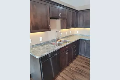 1889 Cypress Court NE #3, Menomonie, WI 54751 - Photo 6