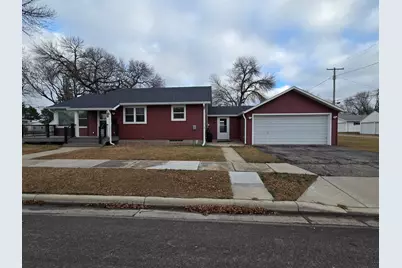 26 S Bordson Street, Appleton, MN 56208 - Photo 1