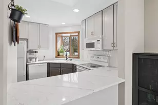 14168 Heywood Path, Apple Valley, MN 55124 - Photo 2