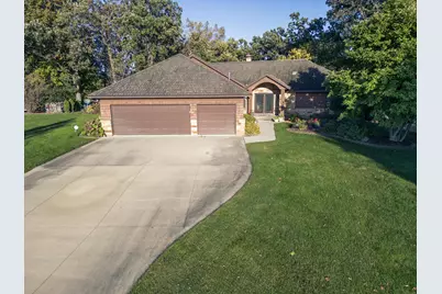 1516 Bay Oaks Drive, Albert Lea, MN 56007 - Photo 2