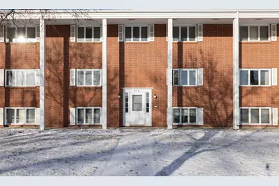 813 N 6th Avenue N #C16, Fargo, ND 58102 - Photo 2