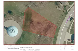 910 Snowbird Dr, Red Wing, MN 55066 - Photo 1