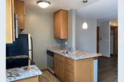 2637 Pleasant Avenue, Minneapolis, MN 55408 - Photo 34