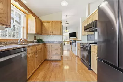 178 Wedgewood Drive, Mahtomedi, MN 55115 - Photo 14