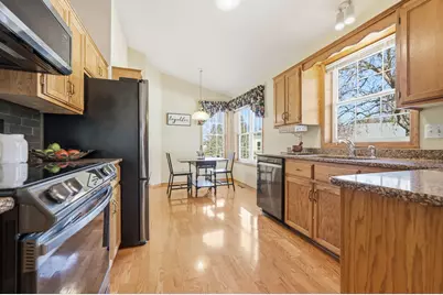 178 Wedgewood Drive, Mahtomedi, MN 55115 - Photo 12