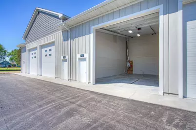 721 Industrial Boulevard #D2, Watertown, MN 55388 - Photo 4