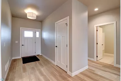 700 Blaine Street N, Colfax, ND 58018 - Photo 10