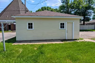 410 N 5th St, Montevideo, MN 56265 - Photo 42