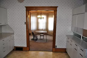 410 N 5th St, Montevideo, MN 56265 - Photo 6