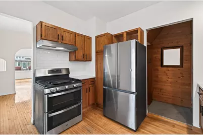 3900 Perry Avenue N, Robbinsdale, MN 55422 - Photo 10