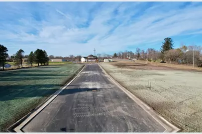 209 4th Avenue NE, Pelican Rapids, MN 56572 - Photo 1