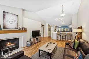 11717 Ryan Cir, Burnsville, MN 55337 - Photo 1