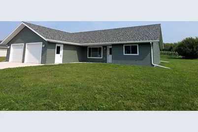 106 Front Street, Tracy, MN 56175 - Photo 1