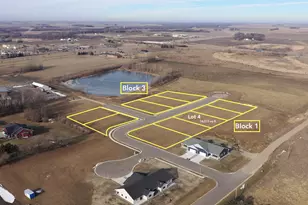 113 Bluestem Dr, Blue Earth, MN 56013 - Photo 1