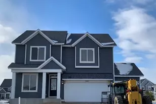 5080 Airlake Dr, Woodbury, MN 55129 - Photo 1