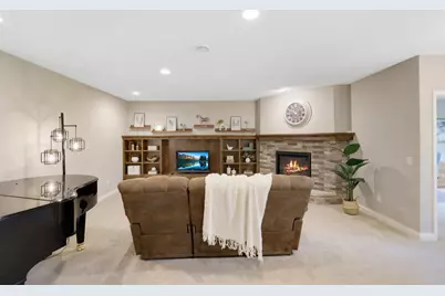 18229 Justice Way, Lakeville, MN 55044 - Photo 40