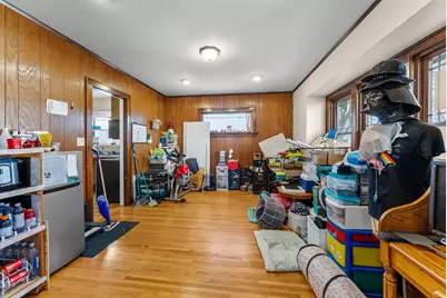 709 10th Street NE, Austin, MN 55912 - Photo 4