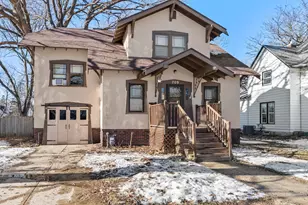 709 10th St NE, Austin, MN 55912 - Photo 1