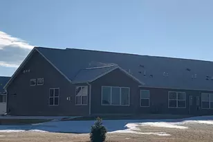 2834 Meadowview Ln NE, Owatonna, MN 55060 - Photo 4