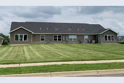 2834 Meadowview Lane NE, Owatonna, MN 55060 - Photo 6