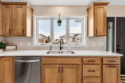 2834 Meadowview Lane NE, Owatonna, MN 55060 - Photo 10