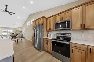 2834 Meadowview Ln NE, Owatonna, MN 55060 - Photo 10