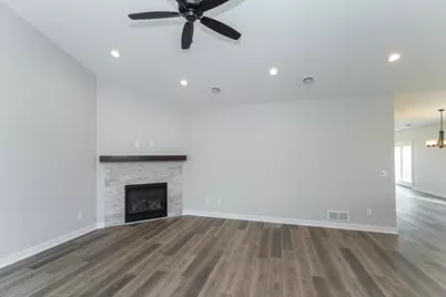 877 Picadilly Lane NW, Rochester, MN 55901 - Photo 10