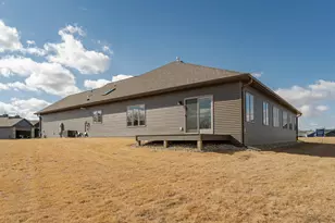 877 Picadilly Ln NW, Rochester, MN 55901 - Photo 28