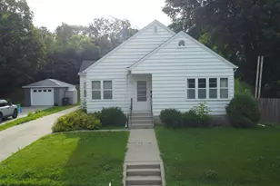 404 N Vine St, Fergus Falls, MN 56537 - Photo 38