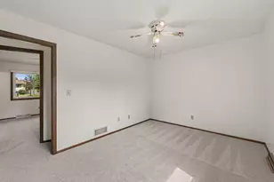 9510 Trenton Ln N, Maple Grove, MN 55369 - Photo 18