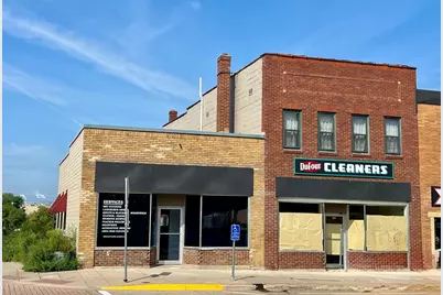 528 Division Street S, Northfield, MN 55057 - Photo 1