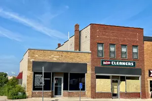 528 Division St S, Northfield, MN 55057 - Photo 1