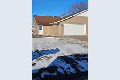 210 4th Avenue S, Raymond, MN 56282 - Photo 1