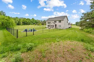 4163 Canary Rd, Grasston, MN 55030 - Photo 6