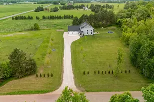 4163 Canary Rd, Grasston, MN 55030 - Photo 10