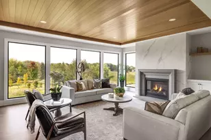 139 Westwood Ln, Wayzata, MN 55391 - Photo 10