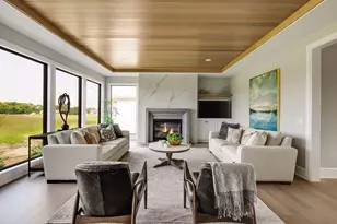 139 Westwood Ln, Wayzata, MN 55391 - Photo 12