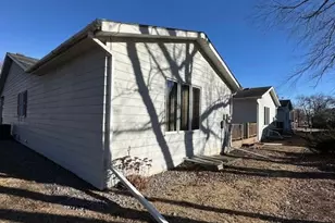 623 12th St, Windom, MN 56101 - Photo 2